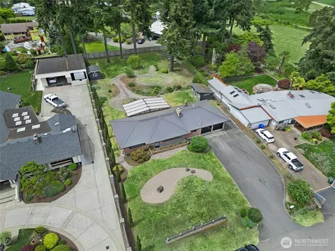 View/Area - 4612 View Dr, Everett, WA 98203 photo 1 of 3