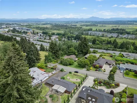 View/Area - 4612 View Dr, Everett, WA 98203 photo 3 of 3