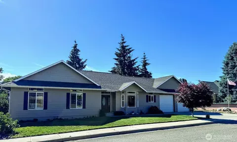 1511 N Anne Ave, East Wenatchee, WA 98802