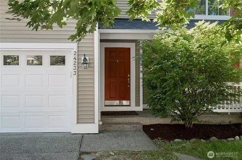 24233 237th Way SE, Maple Valley, WA 98038
