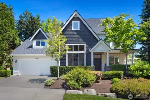 7704 Heather Ave SE, Snoqualmie, WA 98065