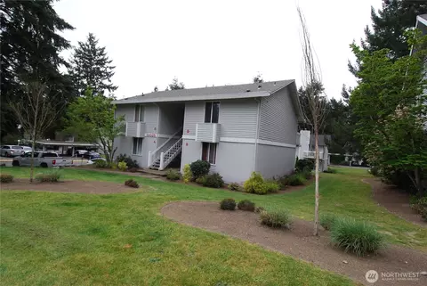34025 1st Pl S, Federal Way, WA 98003