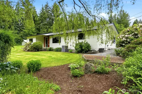 5919 Scherrer Rd, Granite Falls, WA 98252