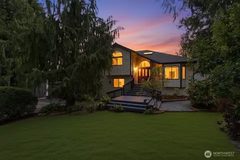 11525 76th Ave NW, Tulalip, WA 98271