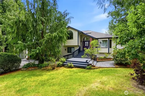 11525 76th Ave NW, Tulalip, WA 98271