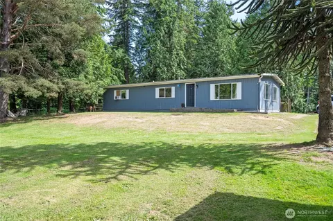 3233 Loomis Trail Rd, Custer, WA 98240