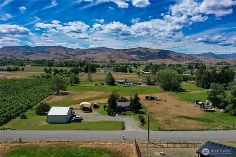 61 Jaquish Rd, Omak, WA 98841