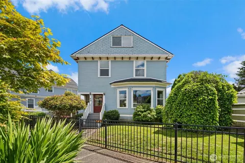 209 E 8th St, Aberdeen, WA 98520