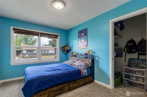 Bedroom - 12 Francis Dr, Walla Walla, WA 99362 photo 1 of 2