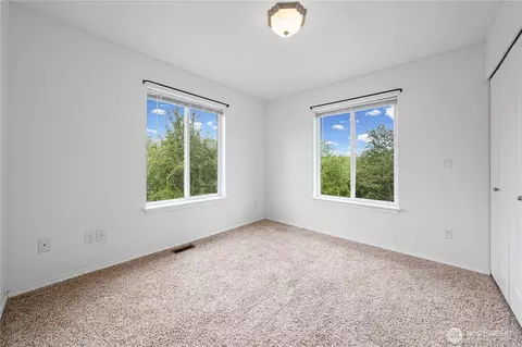 Bedroom - 411 Rudnick Ct NW, Orting, WA 98360 photo 4 of 4