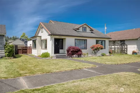 606 W 4th St, Aberdeen, WA 98520