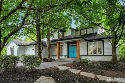 22707 NE 142nd Pl, Woodinville, WA 98077