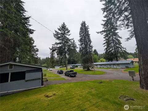 11002 Idlewild Rd SW, Lakewood, WA 98498