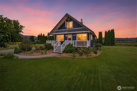 22532 Babcock Rd, Mount Vernon, WA 98273