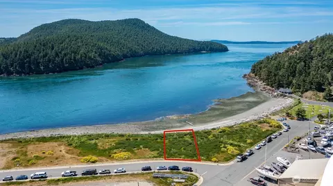 5915 Flounder Bay Ln, Anacortes, WA 98221