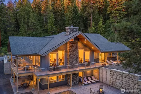 92 Broken O Ln, Leavenworth, WA 98826