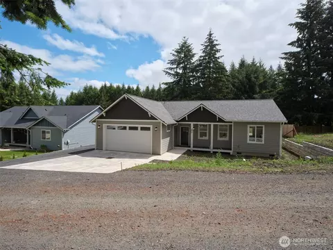 609 B Forest Napavine Rd W, Chehalis, WA 98532