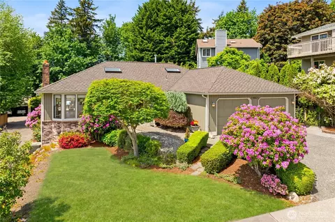 14821 104th Ave NE, Bothell, WA 98011
