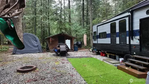 134 Jasper Trl, Deming, WA 98244