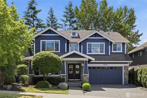 6929 Pinehurst Ave SE, Snoqualmie, WA 98065