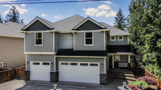 6106 207th Ave E, Bonney Lake, WA 98391