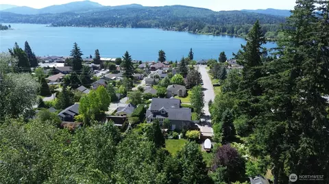 4203 Academy St, Bellingham, WA 98226