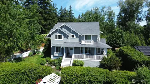 4203 Academy St, Bellingham, WA 98226