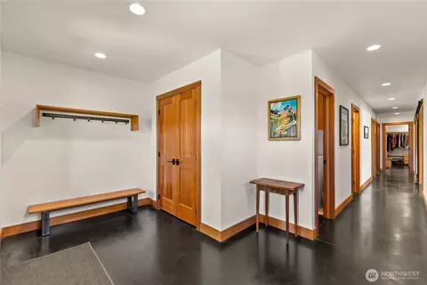 Entry Way - 14 Wright Rd, Winthrop, WA 98862 photo 2 of 2