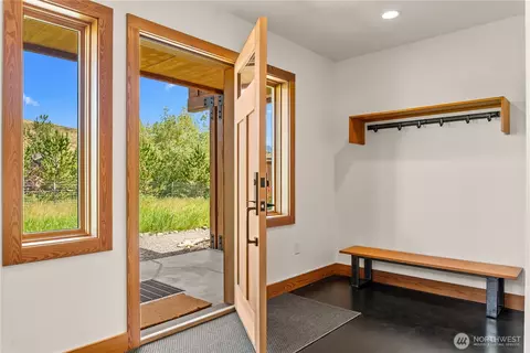 Entry Way - 14 Wright Rd, Winthrop, WA 98862 photo 1 of 2