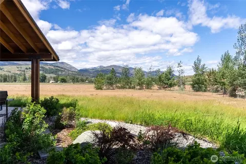 Exterior - 14 Wright Rd, Winthrop, WA 98862 photo 8 of 9