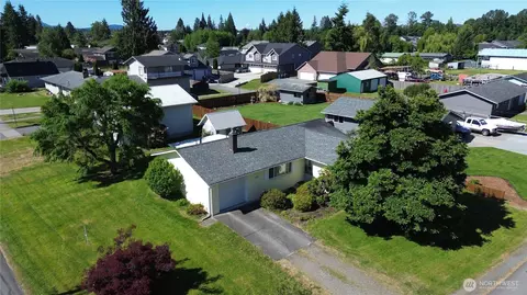 609 John Liner Rd, Sedro Woolley, WA 98284