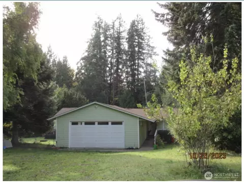1383 NE Paulson Rd, Poulsbo, WA 98370