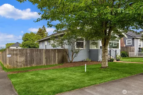 Exterior - 2001 Rainier Ave, Everett, WA 98201 photo 6 of 6