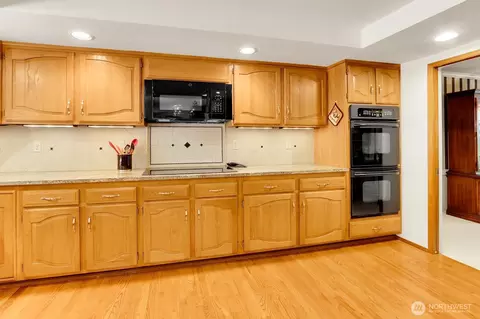 Kitchen - 14525 26th Dr SE, Mill Creek, WA 98012 photo 4 of 4