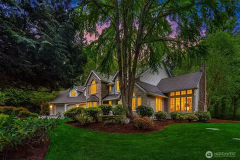 14214 216th Ave NE, Woodinville, WA 98077
