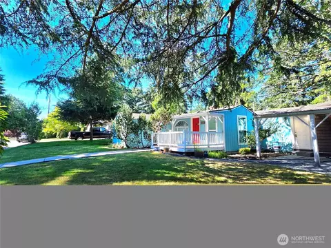 10002 Oak Ln SW, Lakewood, WA 98499