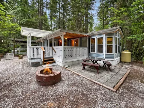 152 1 Goldrush Rd, Deming, WA 98244