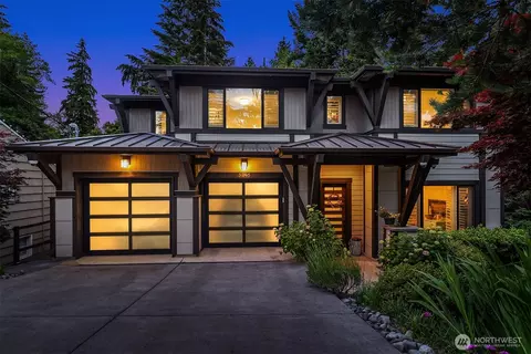 3745 88th Ave SE, Mercer Island, WA 98040