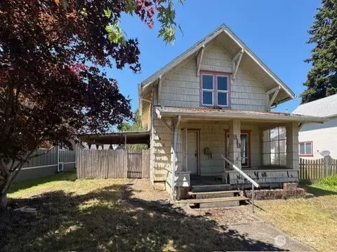 919 E St, Centralia, WA 98531