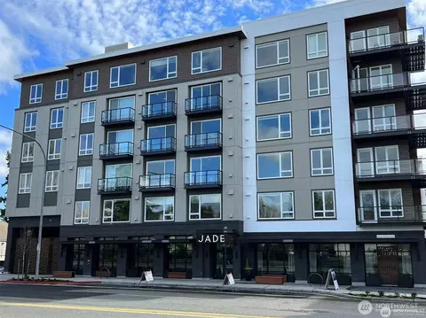 11903 NE 128th St #412, Kirkland, WA 98034