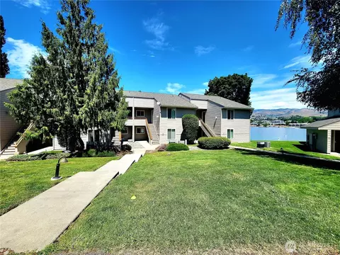 1 Beach 589-d, Manson, WA 98831