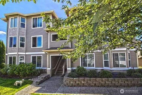 10025 9th Ave W #D-101, Everett, WA 98204