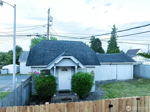 2220 Summit Ave, Everett, WA 98201
