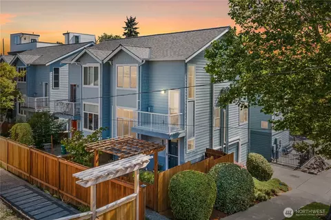 2400 W Boston St, Seattle, WA 98199