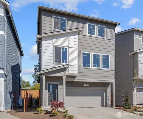 1105 138th Pl SW, Lynnwood, WA 98087