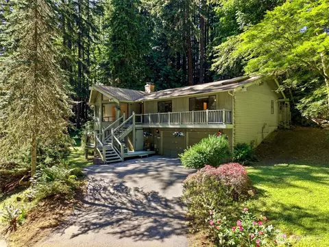 Exterior - 2905 211th St SE, Bothell, WA 98021 photo 6 of 8
