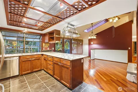 Kitchen - 2905 211th St SE, Bothell, WA 98021 photo 3 of 3