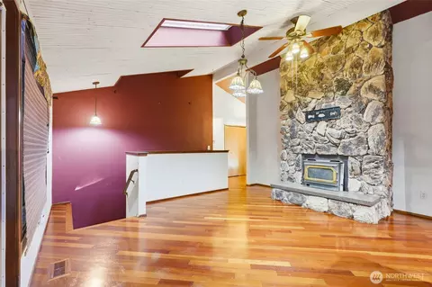 Living - 2905 211th St SE, Bothell, WA 98021 photo 6 of 7