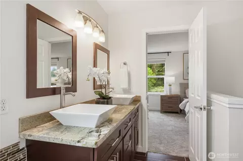 Bath - 18 167th Pl SW, Bothell, WA 98012 photo 3 of 5