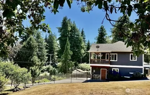 2608 142nd Ave SW, Lakebay, WA 98349